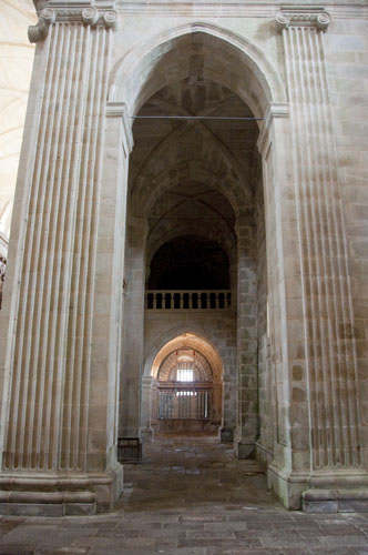 Nave del evangelio de la iglesia de Montederramo